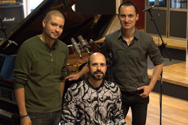 Claude Diallo, Luques Curtis and Túpac Mantilla in the studio